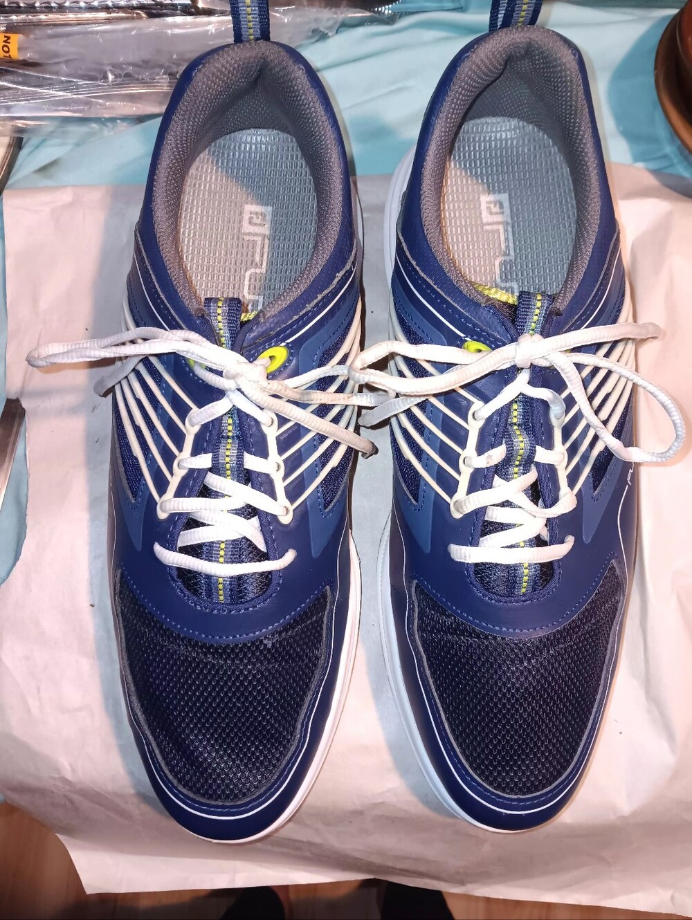 Footjoy Fury Mens Golf Shoes Sz 12 Blue And White W Touch Of Neon Plastic Spikes